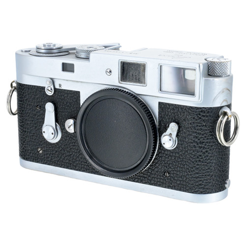 USED LEICA M2