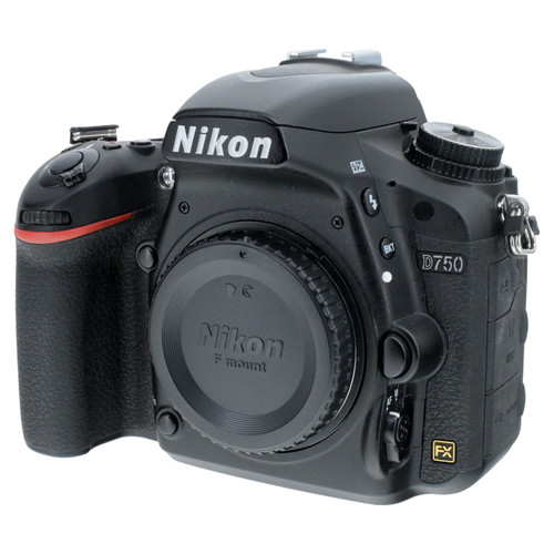 USED NIKON D750 BODY