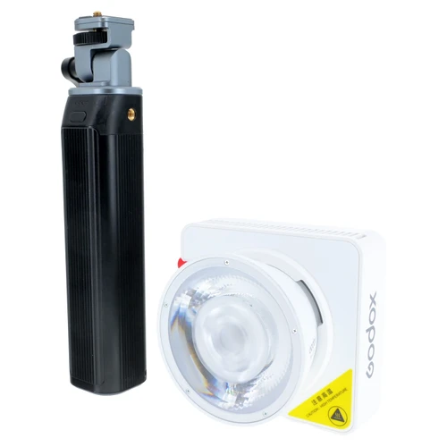 USED GODOX ML100R PORTABLE LED LIGHT