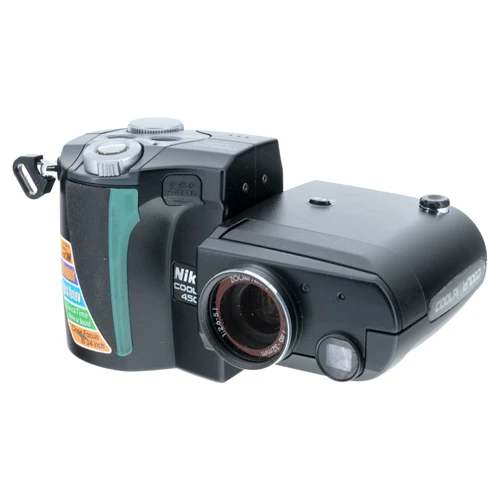 USED NIKON COOLPIX 4500