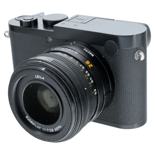 USED LEICA Q2