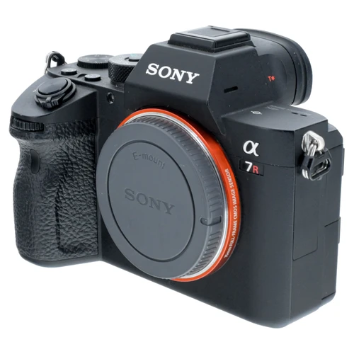 USED SONY A7R III BODY