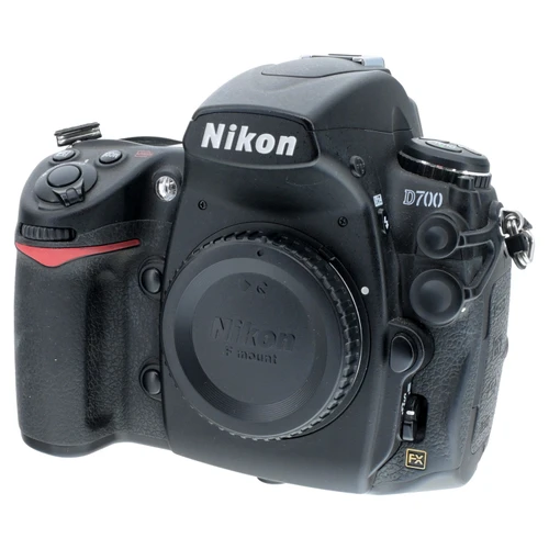 USED NIKON D700 BODY