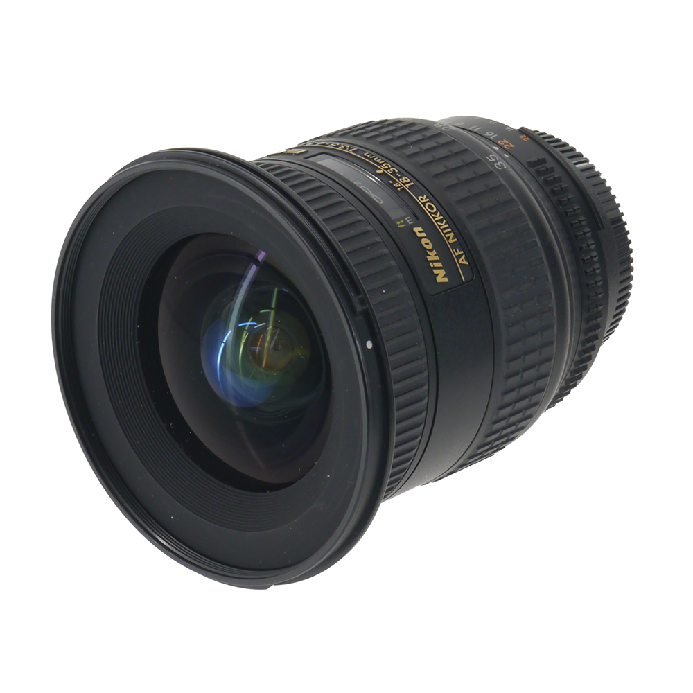 Nikon AF NIKKOR ED 18-35mm F3.5-4.5D-