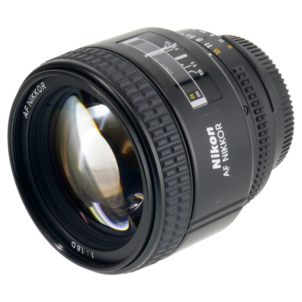 ニコン AF 85mm F1.8D - レンズ(単焦点)