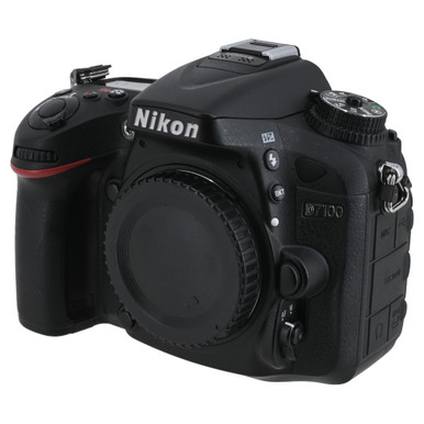 USED NIKON D7100 BODY (780038)