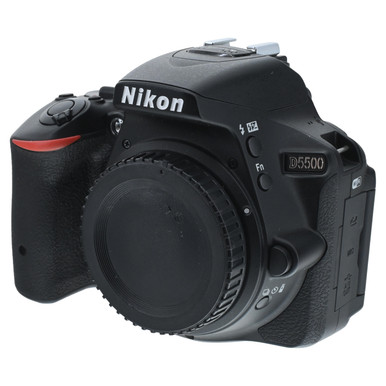 USED NIKON D5500 BODY