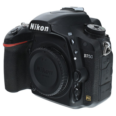 USED NIKON D750 BODY
