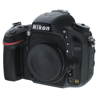 USED NIKON D600 BODY