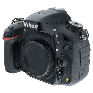 USED NIKON D610 BODY