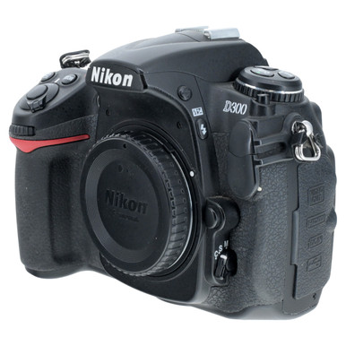 USED NIKON D300 BODY