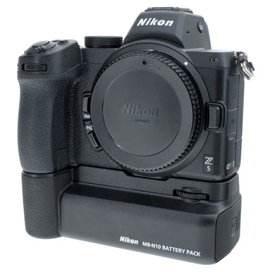 USED NIKON Z5 W/ GRIP