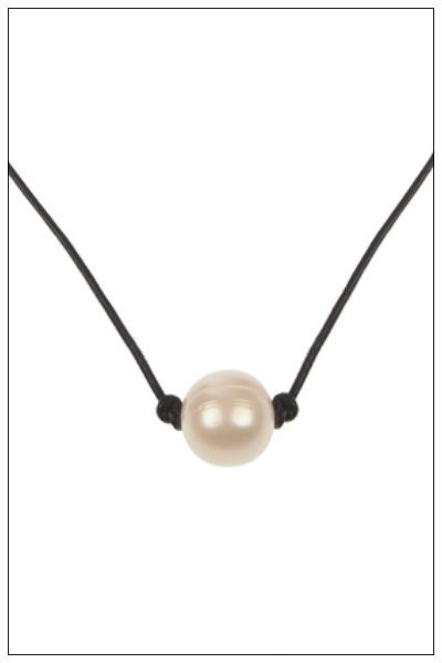 Single White Round Pearl Leather Choker Necklace