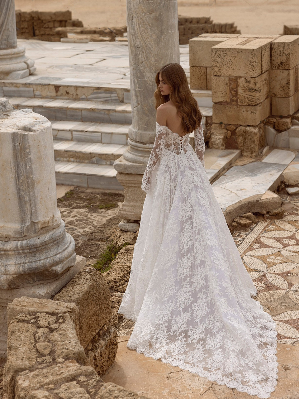 chinese dress ladies used Pnina Tornai 4814 with Veil Wedding Dress main image 0
