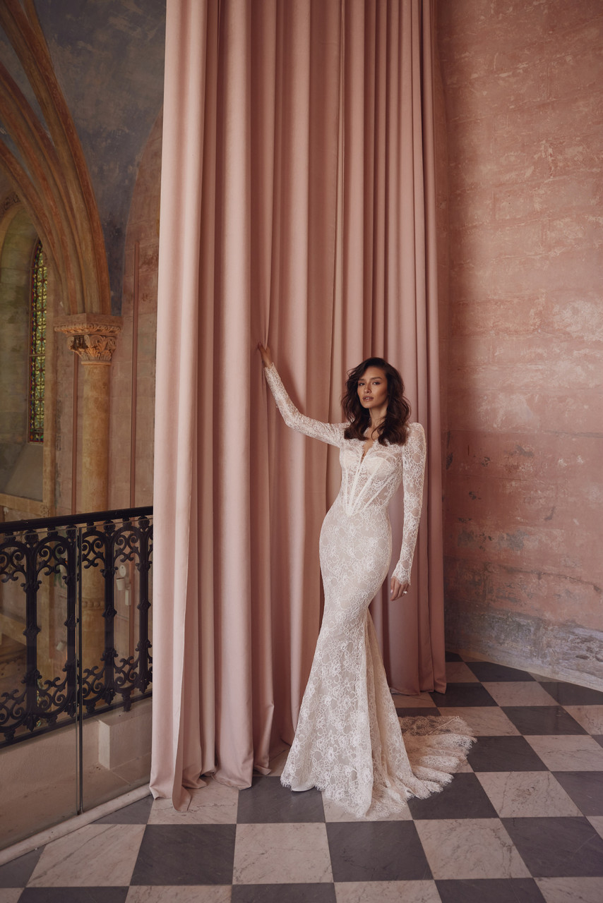 pnina tornai lace wedding dresses Couture Bridal Gowns, Jewelry, and Eveningwear Embroidered lace fit Pnina Tornai LOVE BY PNINA