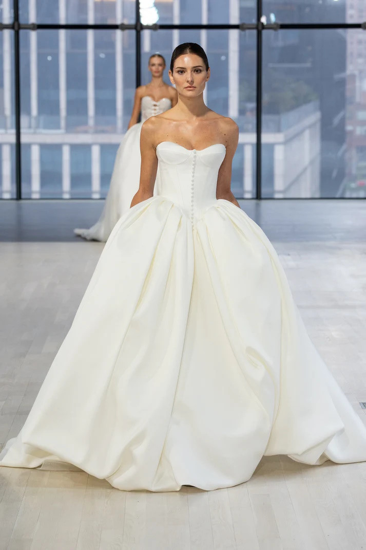【Etolies(エトワール)】Nicoleドレス Nicole + Felicia NF123 - Bridals by Lori