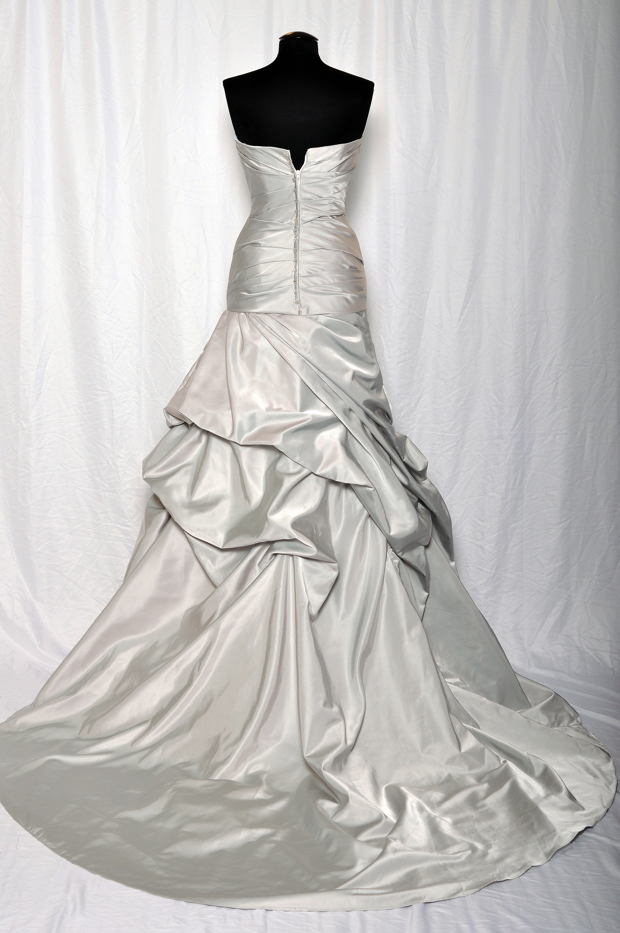 BRIDALS BY LORI EXCLUSIVE 0136706 Bridals by Lori