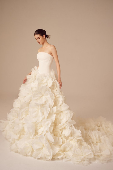Nicole + Felicia NF047 LUXE