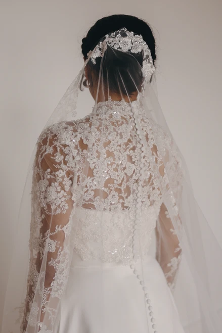 Lori Allen Online Exclusive - Zinnia Veil