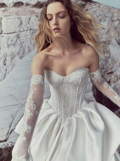 Rivini by Rita Vinieris SONNET