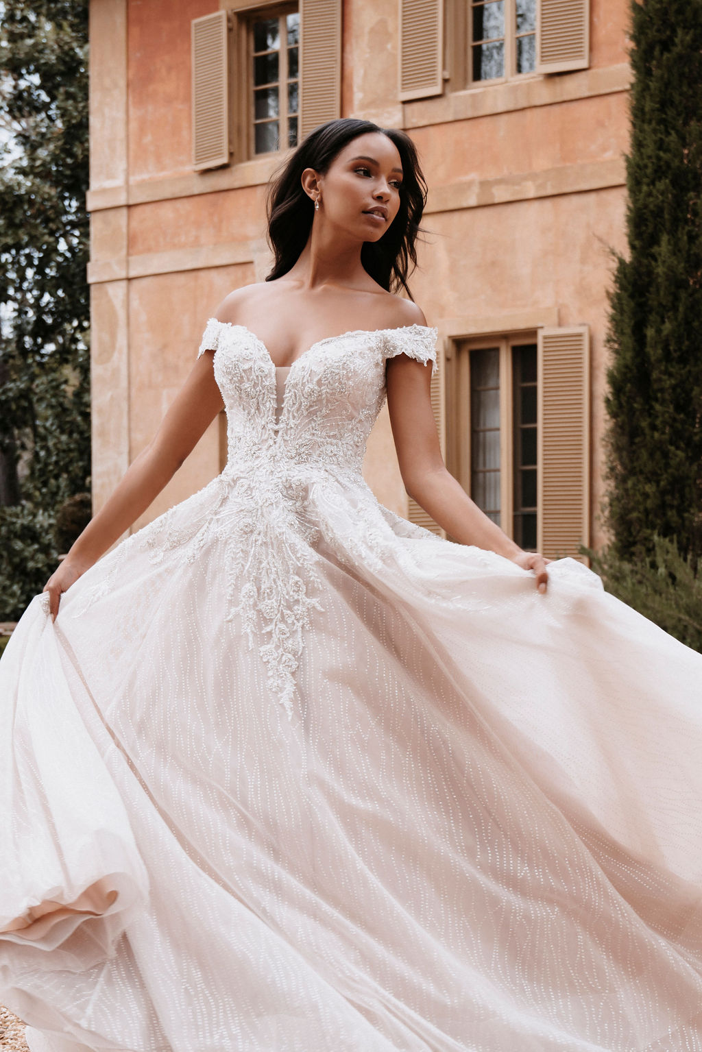 Allure Bridals 9520L - Couture Bridal