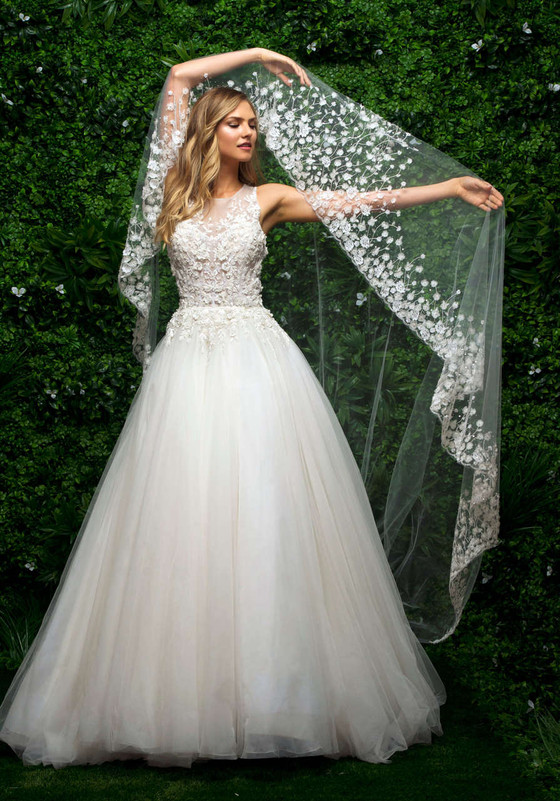 BLOSSOM VEILS & ACCESSORIES 0132931 Bridals by Lori