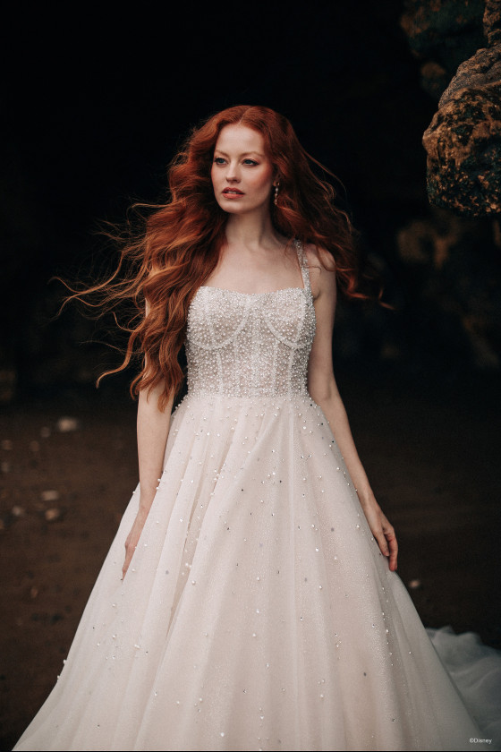 strapless open back dress High Neck Long Sleeve Lace Wedding Dresses Vintage Princess Wedding Dress  XS001