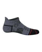 Saxx Foot Hold Midweight Low Show Socks Black/White SXAN103 | Rear View | Mens Ankle Socks | Topdrawers Apparel for Men Saxx Foot Hold Midweight Low Show Socks Black/White SXAN103 | Rear View | Mens Ankle Socks | Topdrawers Apparel for Men