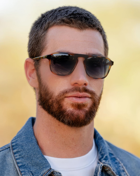 WMP Eyewear Emerson Whiskey Brown Blue Gradient AVI005-WHBLU | Model View | Mens Sunglasses | Topdrawers Apparel for Men