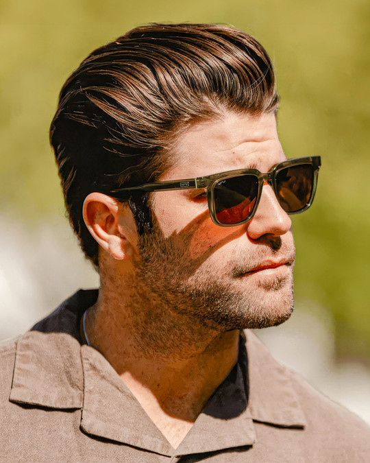 WMP Eyewear Wilson Crystal Verde Brown 1107-GRNBRW | Model View | Mens Sunglasses | Topdrawers Apparel for Men