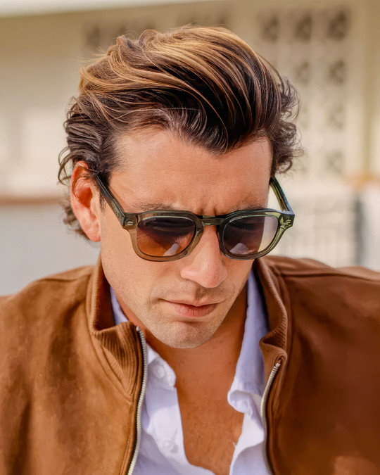 WMP Eyewear Nelson Crystal Agave Green Grey Brown Gradient 1103-GRNBRW | Model View | Mens Sunglasses | Topdrawers Apparel for Men