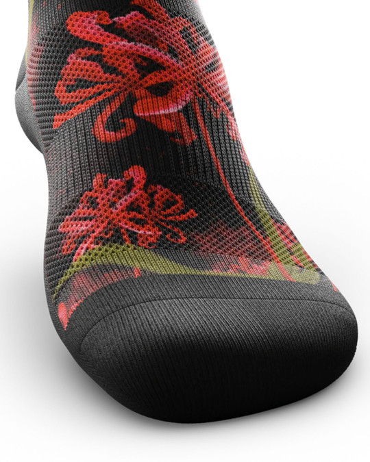 Outway Spider Lily Crew 27224 | Front View | Mens Crew Socks | Topdrawers Apparel for Men