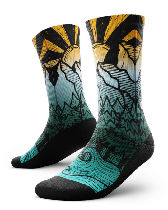 Outway Bliss Crew 8366 | Front View | Mens Crew Socks | Topdrawers Apparel for Men