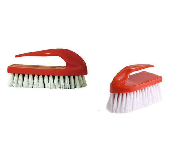 Hilason 7-5 /8 Inch Plastic Dandy Horse Brush-Red