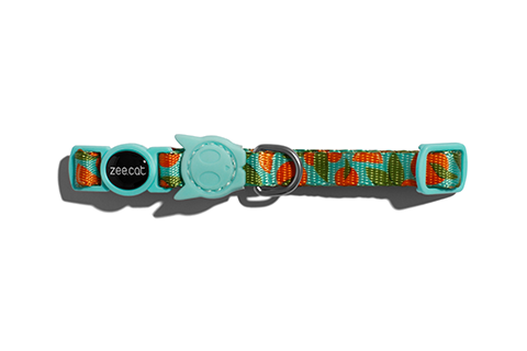 Zee.Cat Florida Cat Collar in vibrant colors with adjustable design for pet safety.