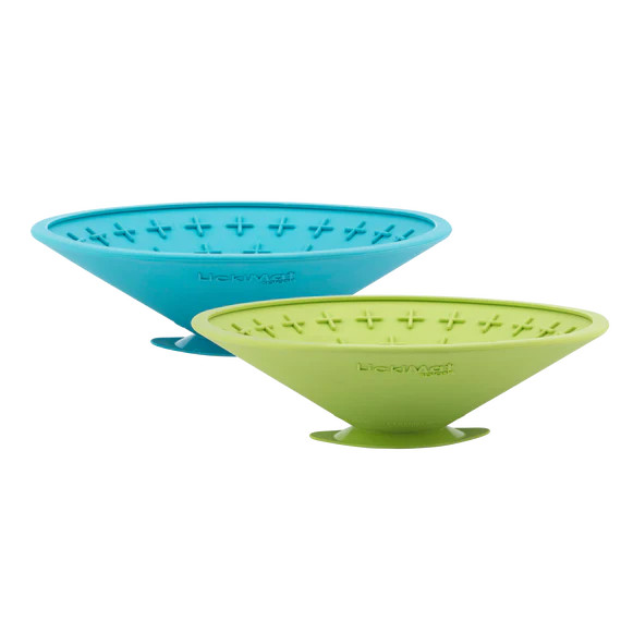 LickiMat Splash interactive slow feeder in blue and green, perfect for dogs and cats.