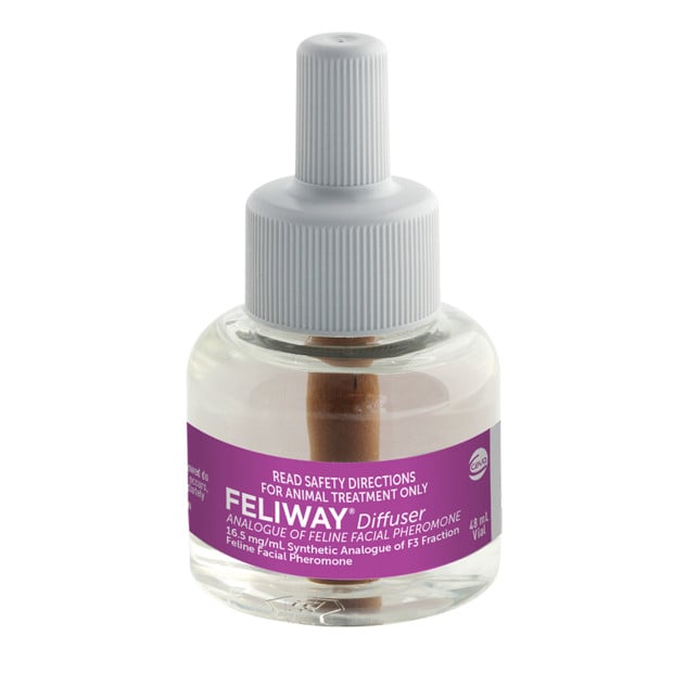 Feliway 48mL diffuser refill pack, designed to promote feline calmness and reduce stress.