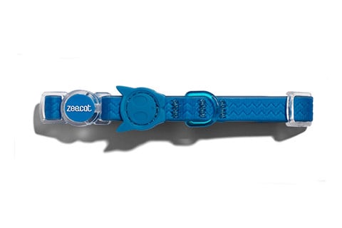 Zee.Cat NeoPro Blue Cat Collar, durable blue design with adjustable fit. Ideal for pet safety.