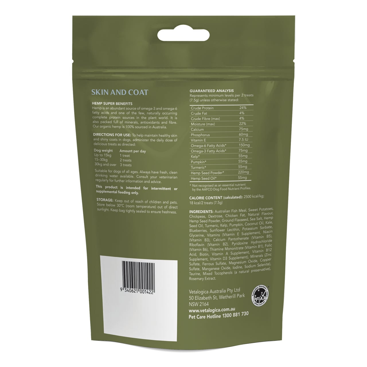 Hemp Clinicals Skin & Coat Treats for Dogs 225g package, featuring natural ingredients for pet health.