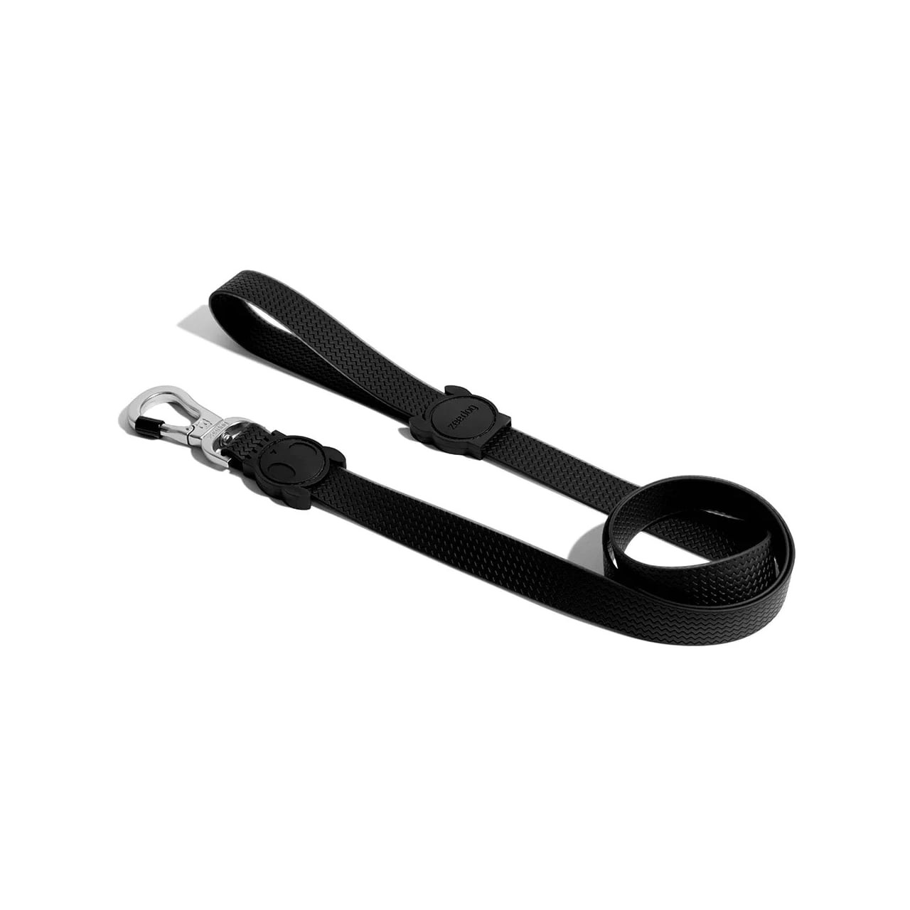 Zee.Dog NeoPro Black Leash featuring durable material and a secure clipping mechanism for dogs.