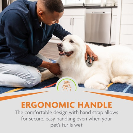 FURminator Curry Comb for Cats and Dogs, featuring ergonomic handle for easy grooming.