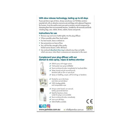 Pet Relax Natural Distract & Relax Diffuser Set features a 250ml spray bottle and atomizer.