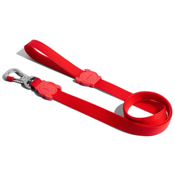 Front view of the Zee.Dog NeoPro Red Leash range.