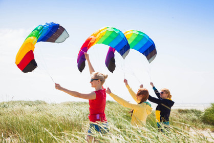 Symphony Beach III 1.3 Rainbow Foil Kite