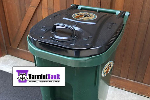 VarmintVault Dogproof Trashcan