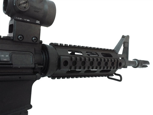 AU 7" Drop-In AR15/M4 Carbine Length Quad Rail