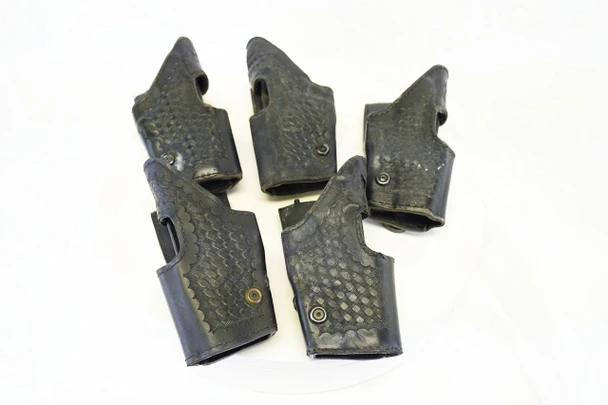 Police Trade-In Holster Lot – 5 Black Leather Basketweave Holsters LH/RH Mix