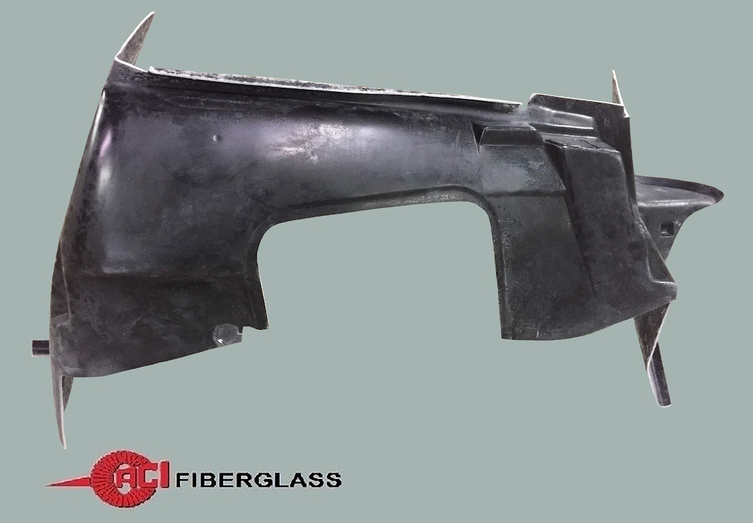 C2 - 1963-1967 FENDER INNER SKIRT, FRONT (HAND-LAID) LH