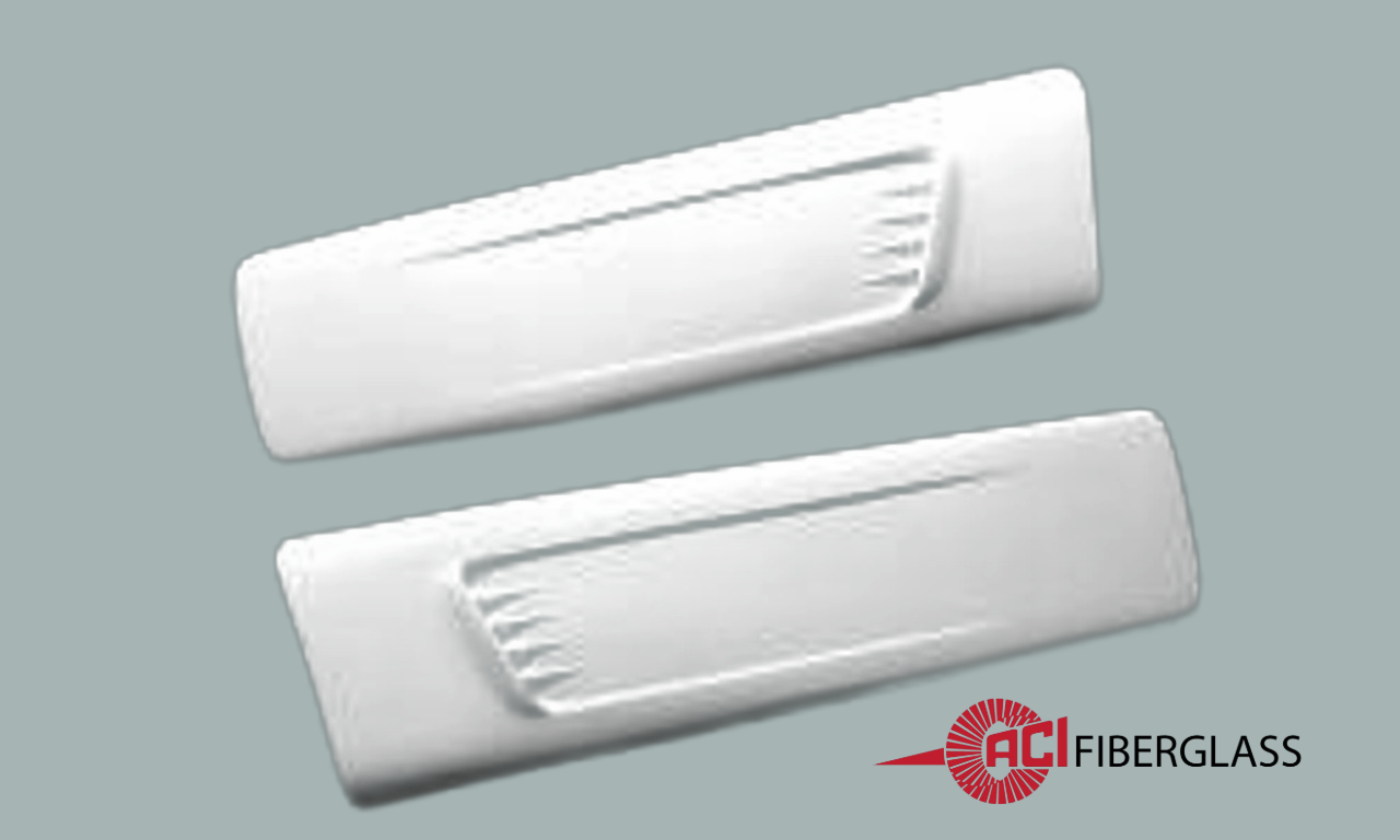 C4 - 1984-1996 SCOOP, HOOD COLLECTOR, PAIR