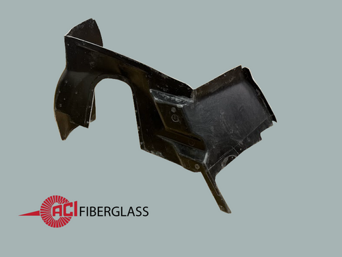 C3 - 1980-1982 FENDER INNER SKIRT FRONT LH